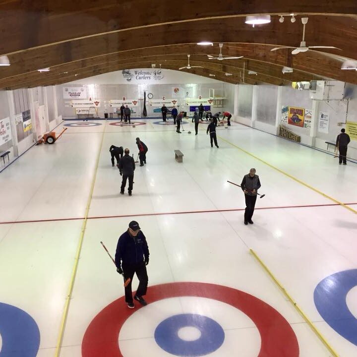 Gibsons Curling Club - About Us